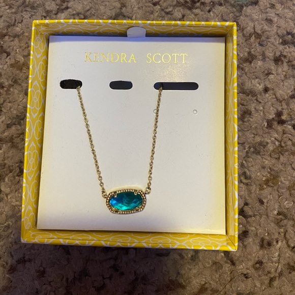 Kendra Scott necklace - Picture 2 of 3